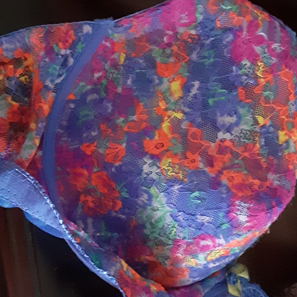 Bra